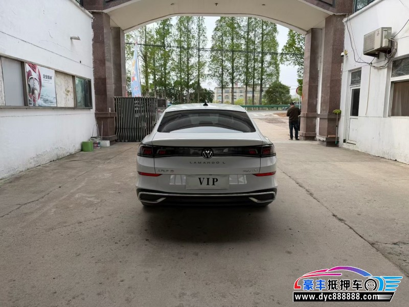 23年大众凌渡轿车抵押车出售