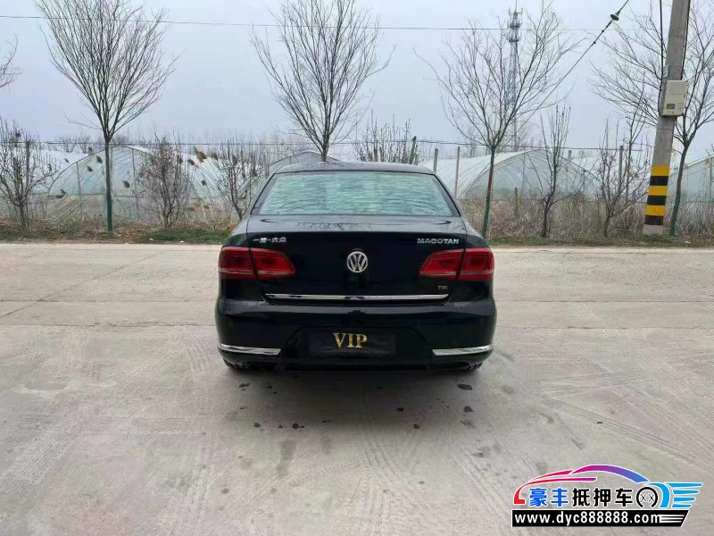 14年大众迈腾轿车抵押车出售