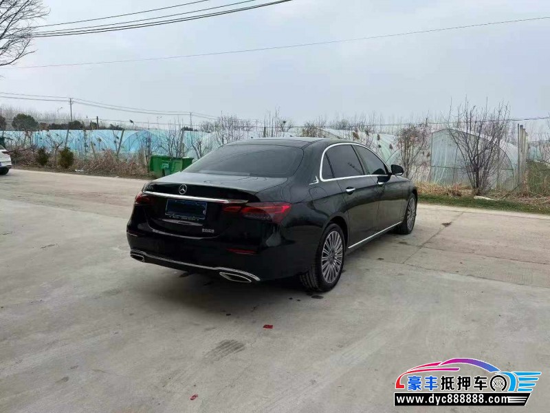 23年奔驰E轿车抵押车出售