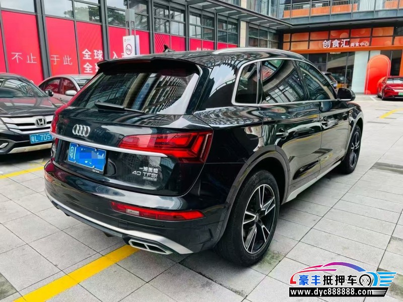 24年奥迪Q5轿车抵押车出售