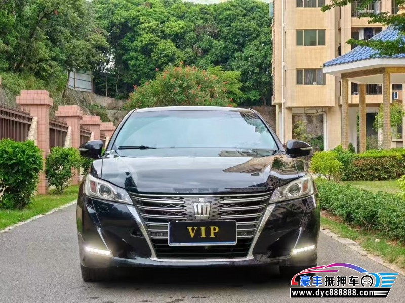 抵押车出售18年丰田皇冠轿车