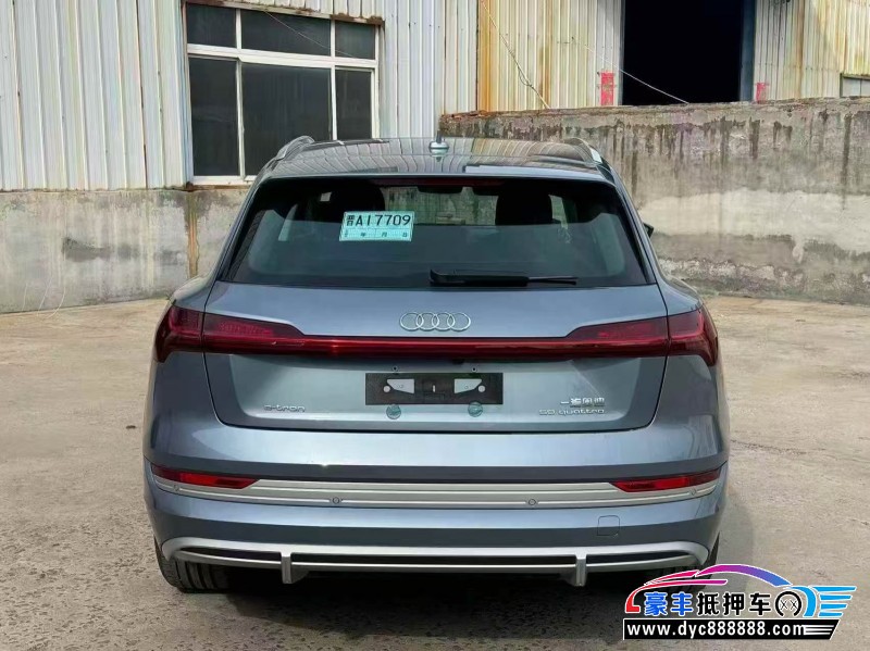 26年奥迪Q5SUV抵押车出售