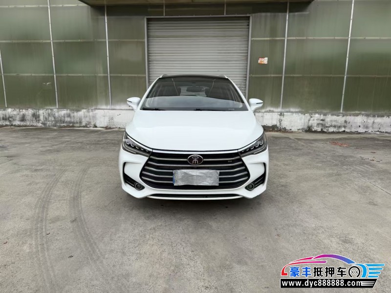 抵押车出售18年比亚迪宋轿车