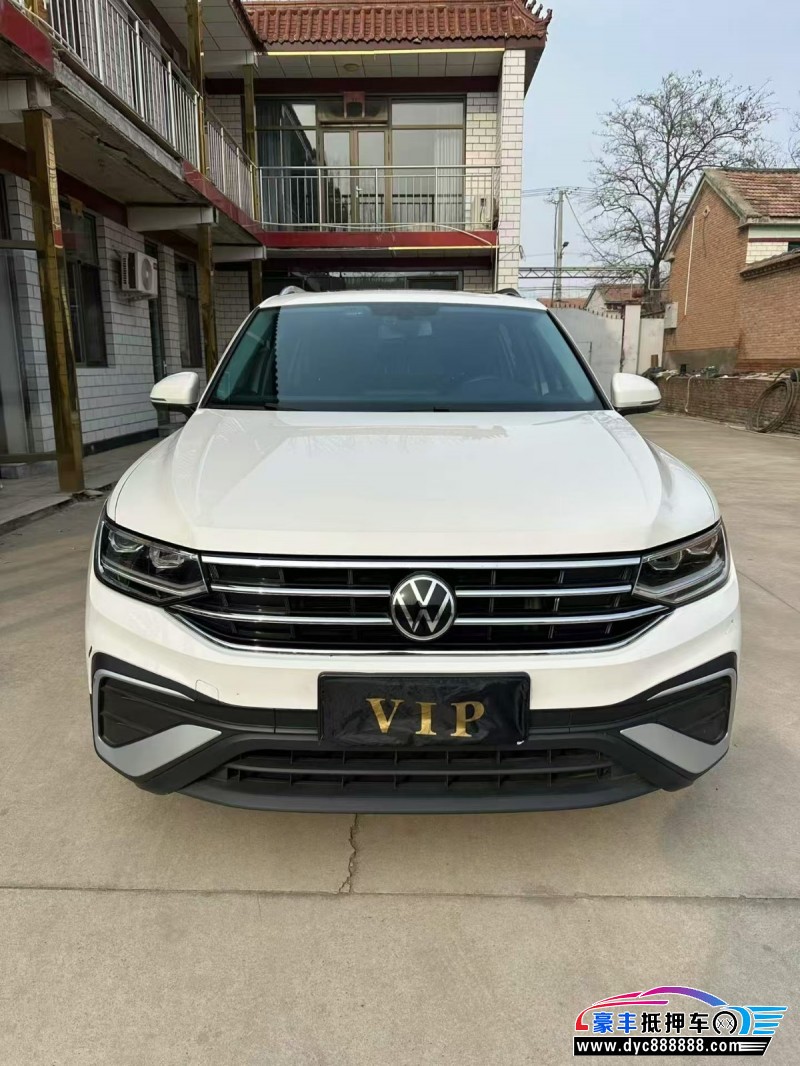 抵押车出售22年大众途观L轿车