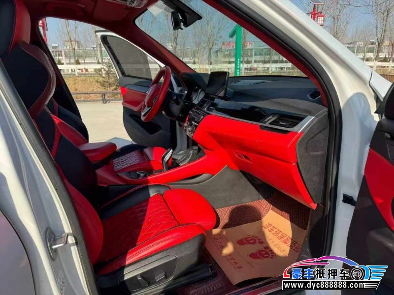 20年宝马X1轿车抵押车出售