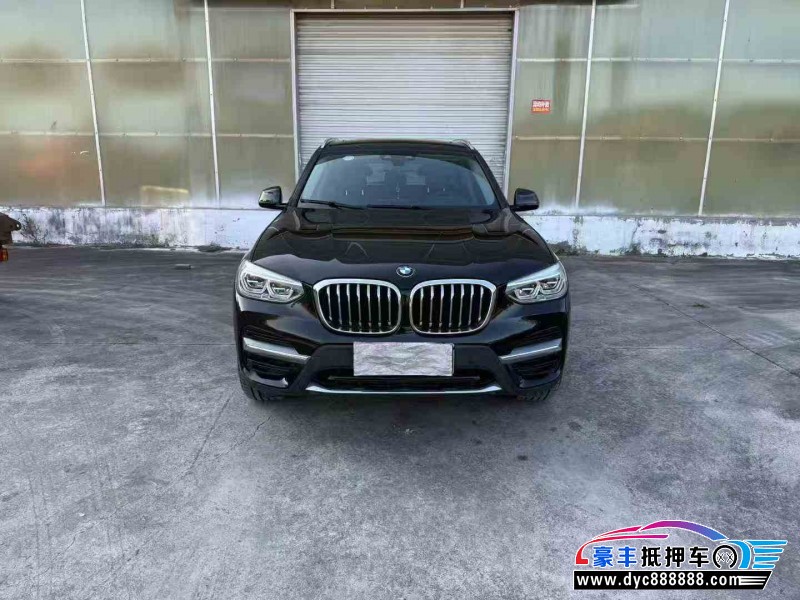 抵押车出售21年宝马X3轿车