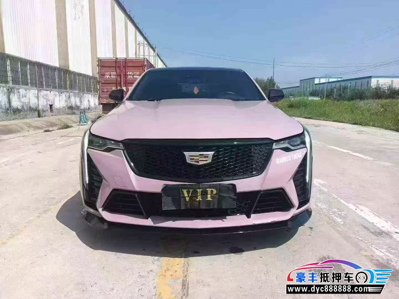 抵押车出售22年凯迪拉克CT4轿车
