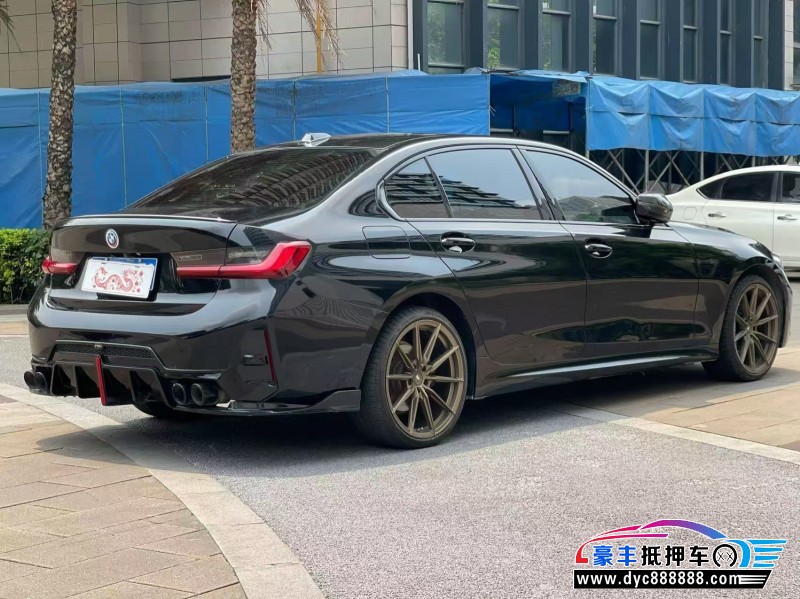 24年宝马3系轿车抵押车出售