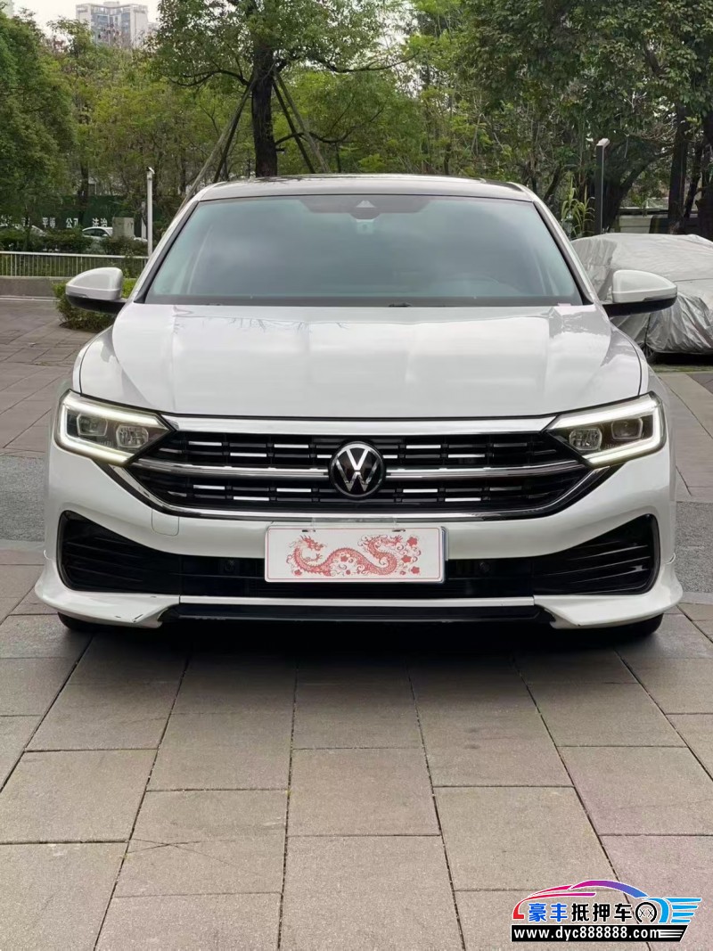 抵押车出售24年大众速腾轿车
