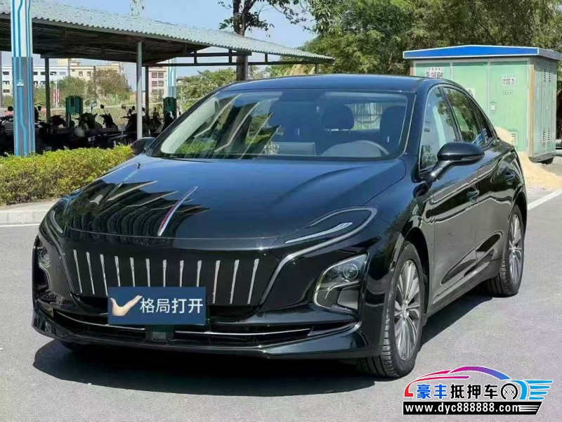 25年红旗EQM5轿车抵押车出售