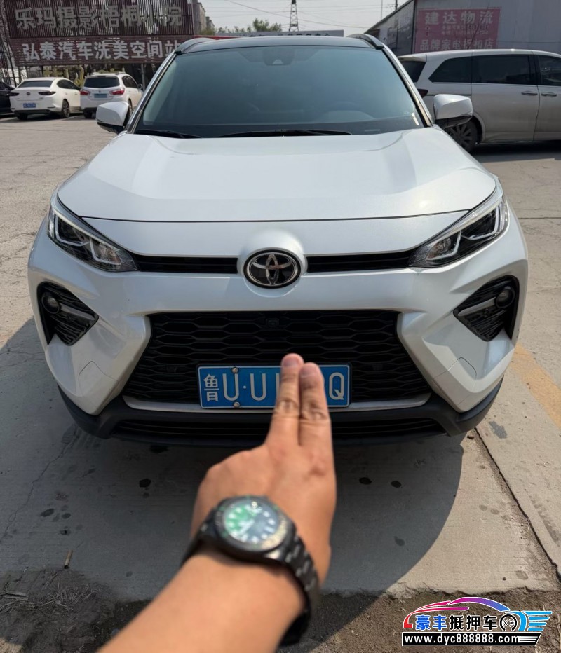 抵押车出售23年丰田威兰达SUV