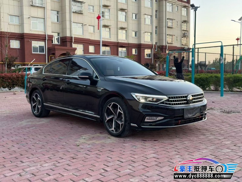 23年大众迈腾轿车抵押车出售