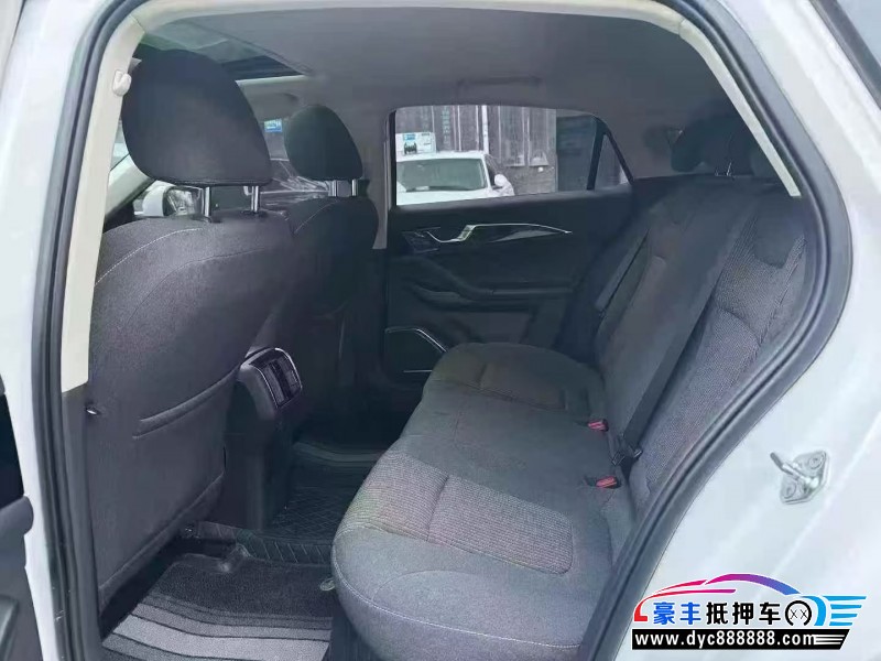 25年奔腾B70轿车抵押车出售