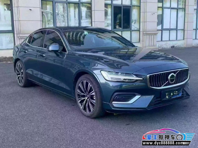 24年沃尔沃S60轿车抵押车出售