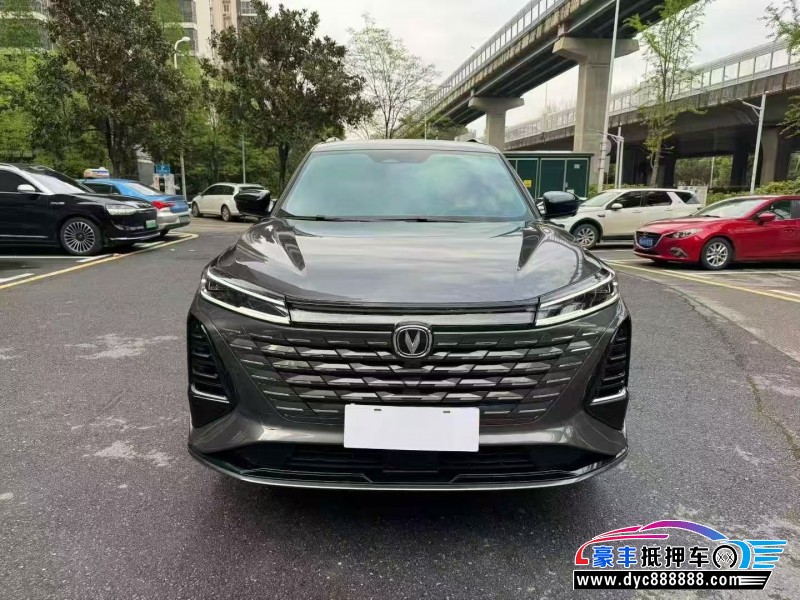 抵押车出售25年长安CS75轿车