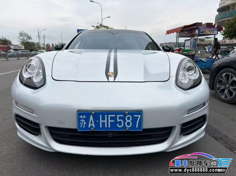 14年保时捷帕纳梅拉轿车