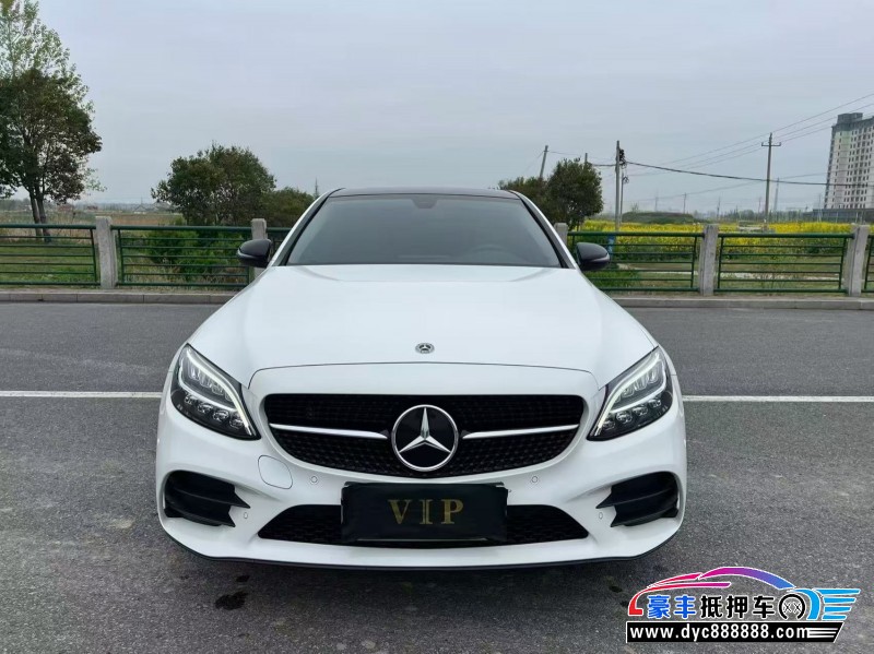 21年奔驰C轿车抵押车出售