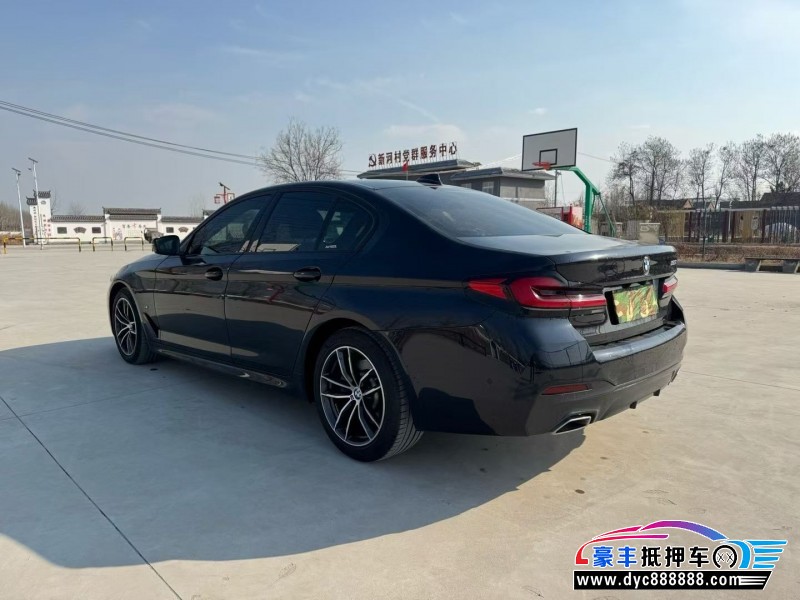 21年宝马5系轿车抵押车出售