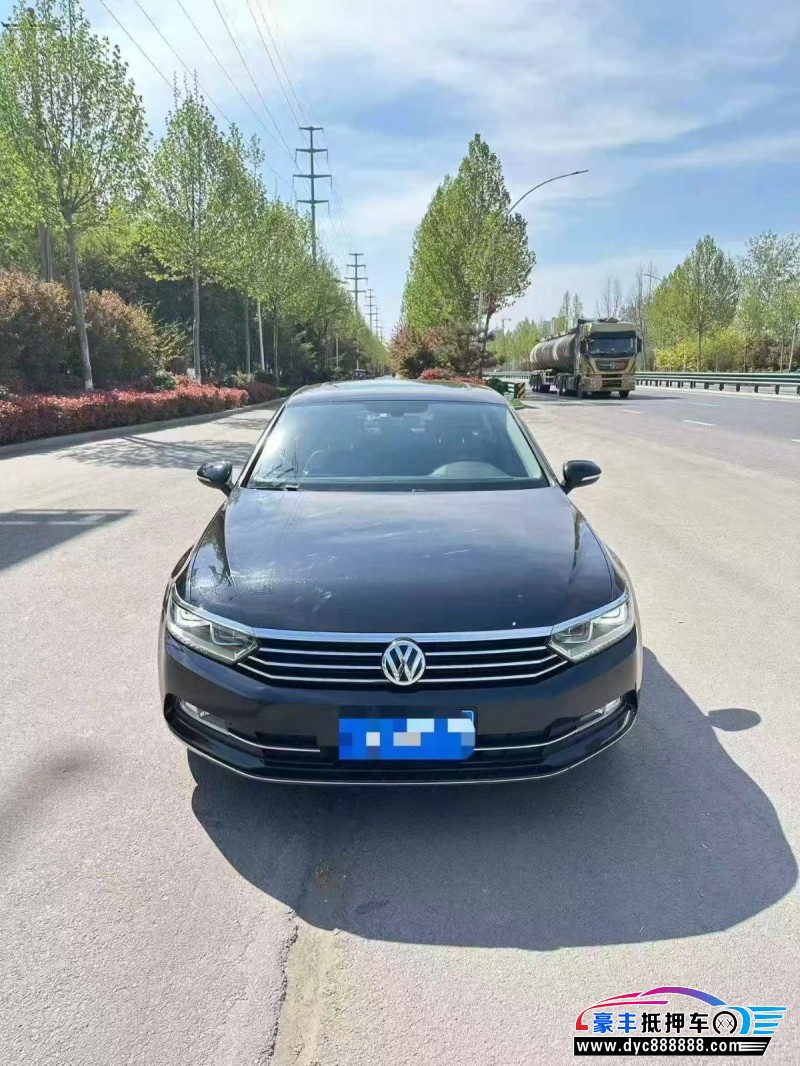 19年大众迈腾轿车抵押车出售