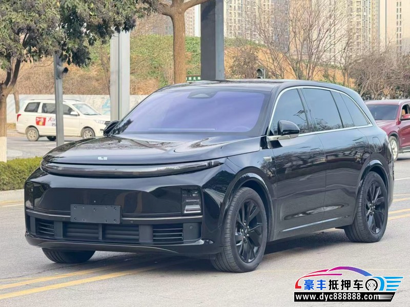 23年理想L7轿车抵押车出售