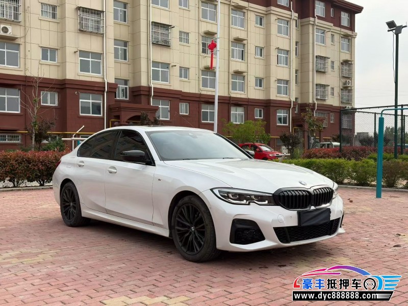 21年宝马3系轿车抵押车出售