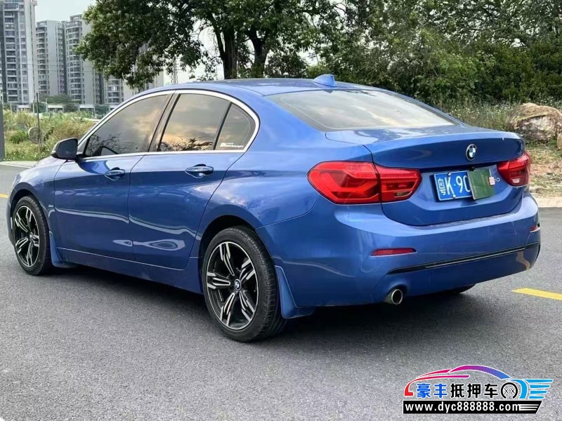 17年宝马1系轿车抵押车出售
