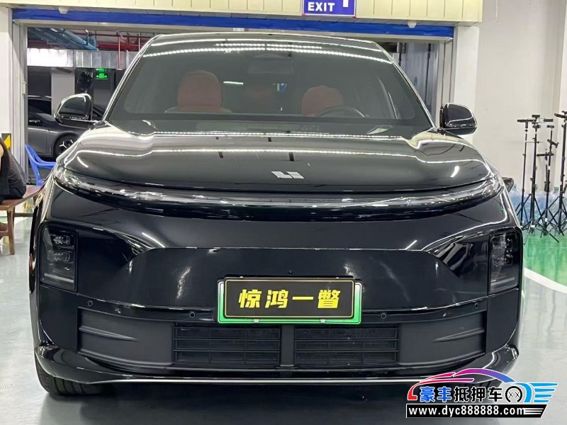 24年理想L6轿车抵押车出售