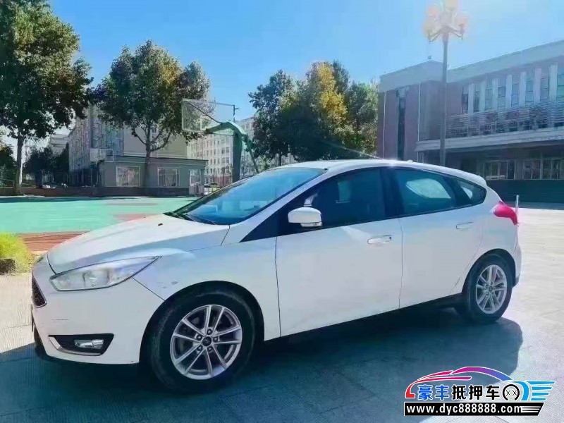 16年福特福克斯轿车抵押车出售