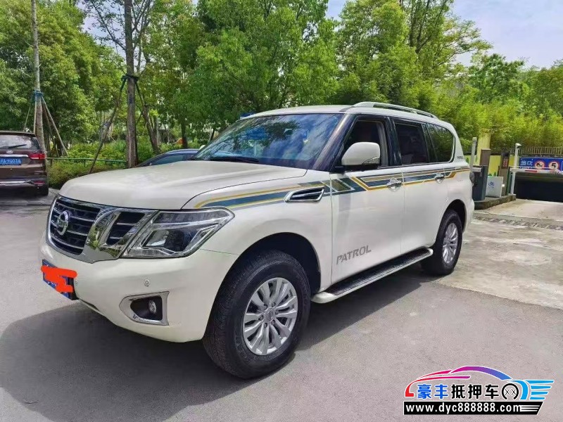 20年日产途乐轿车抵押车出售
