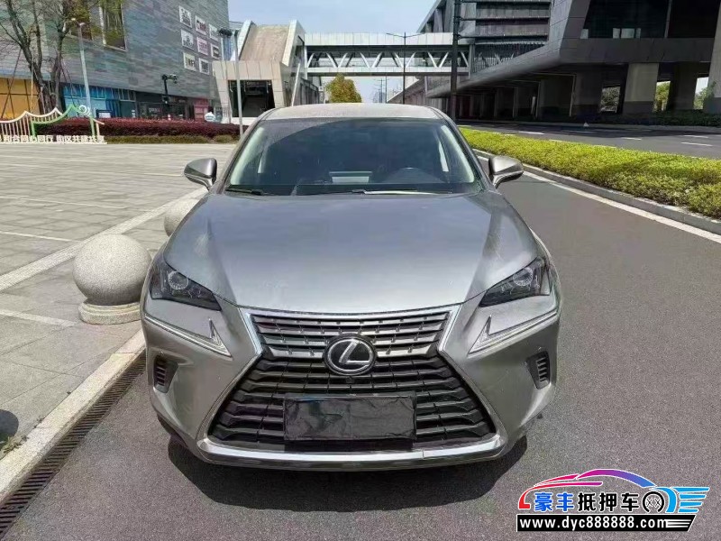 抵押车出售21年雷克萨斯NX轿车