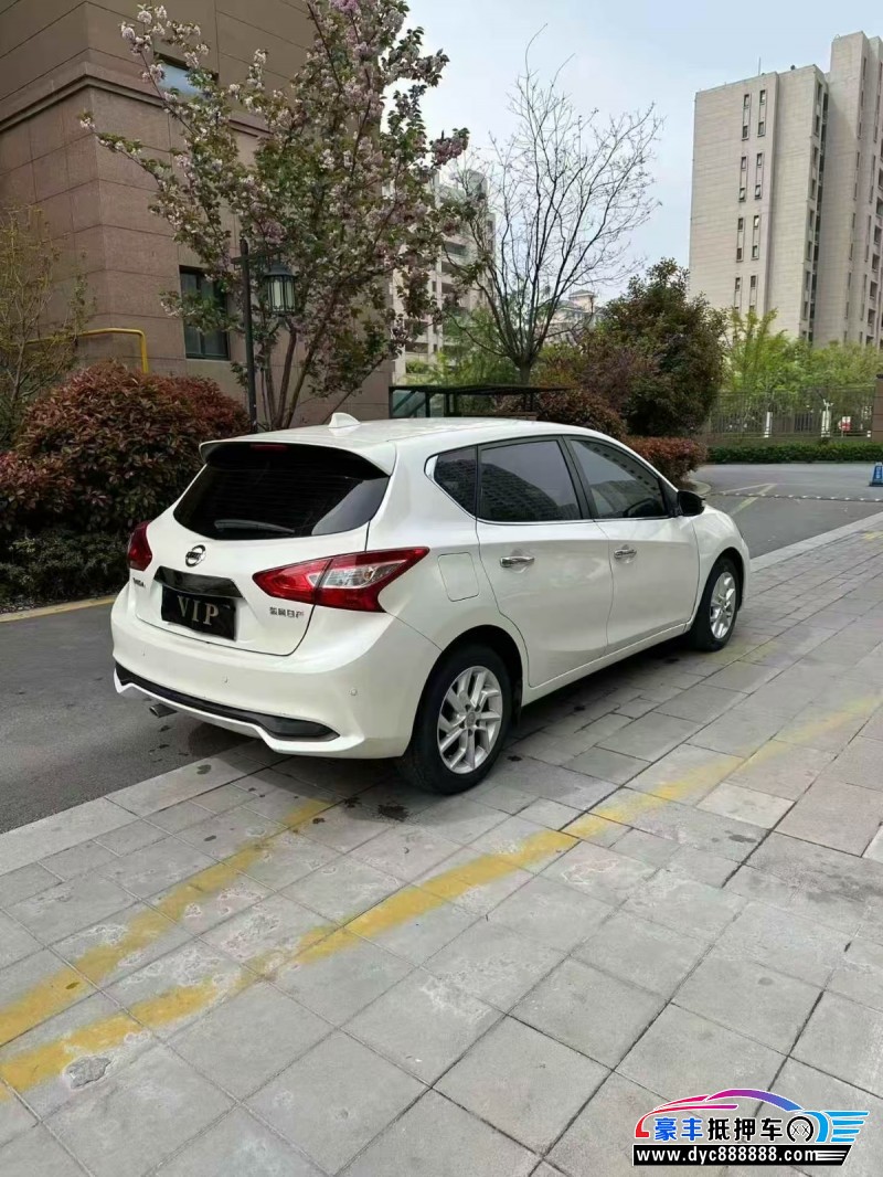 21年日产骐达轿车抵押车出售