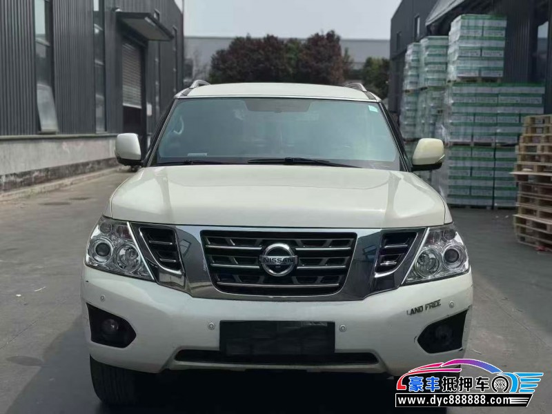 抵押车出售19年日产途乐轿车