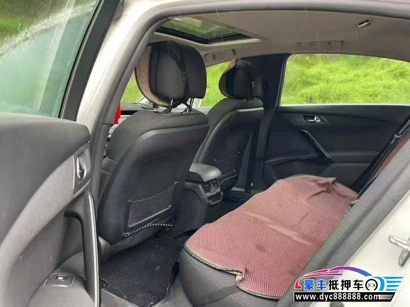 17年标致508轿车抵押车出售