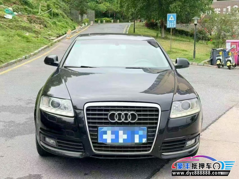 抵押车出售12年奥迪A6L轿车