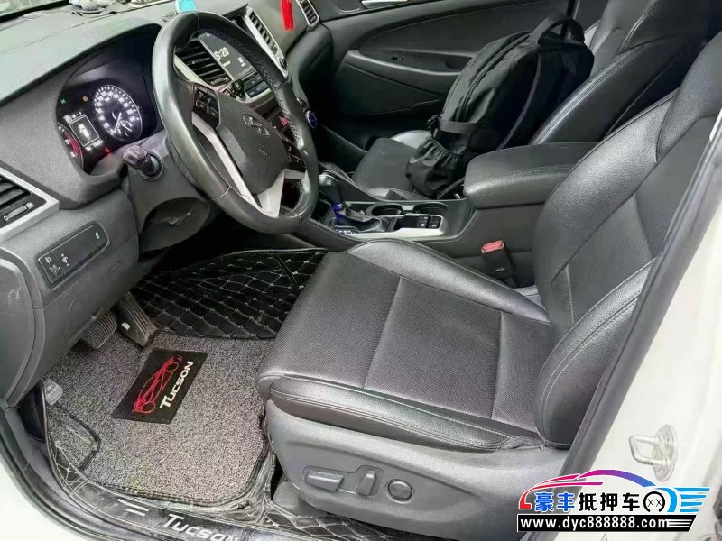 19年现代途胜轿车抵押车出售