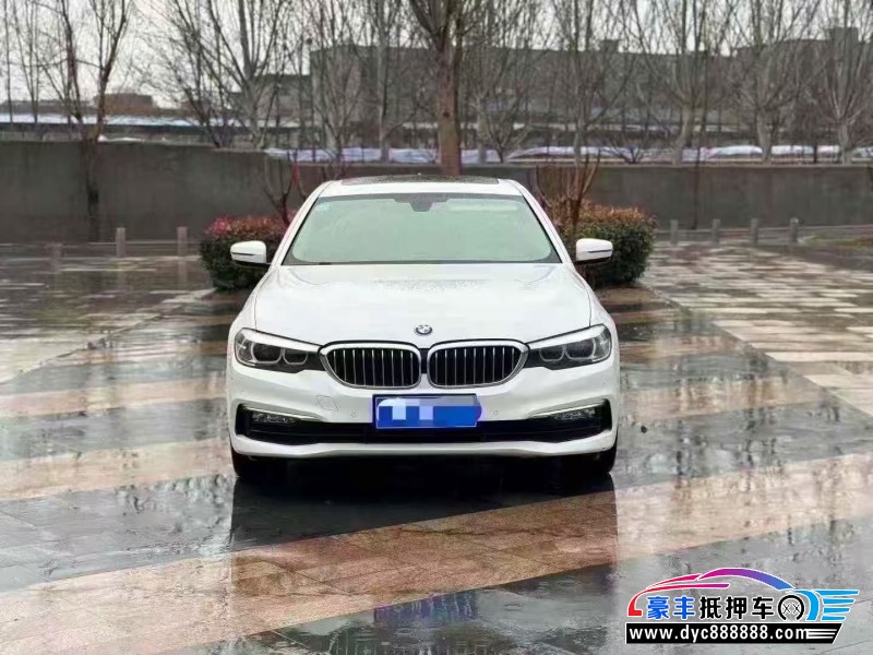 17年宝马5系轿车抵押车出售