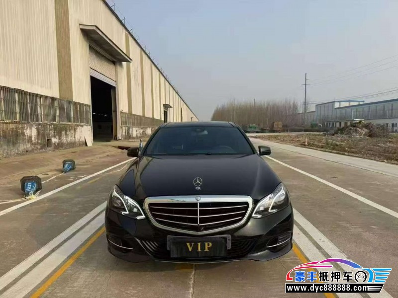 抵押车出售14年奔驰E轿车