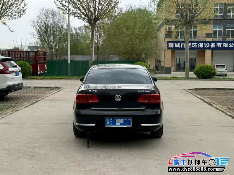 12年大众迈腾轿车抵押车出售