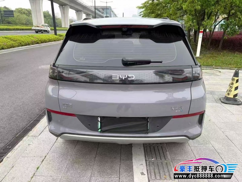 25年比亚迪海狮轿车抵押车出售