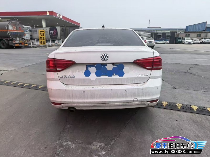 17年大众朗逸轿车抵押车出售