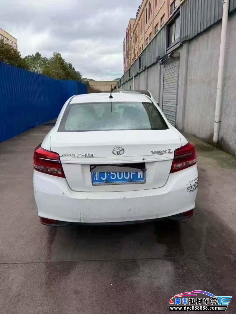 18年丰田YARiS L 致享轿车抵押车出售