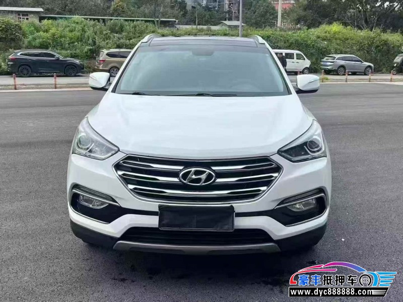 抵押车出售18年现代新胜达轿车