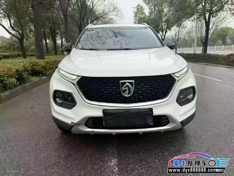 抵押车出售19年宝骏510轿车