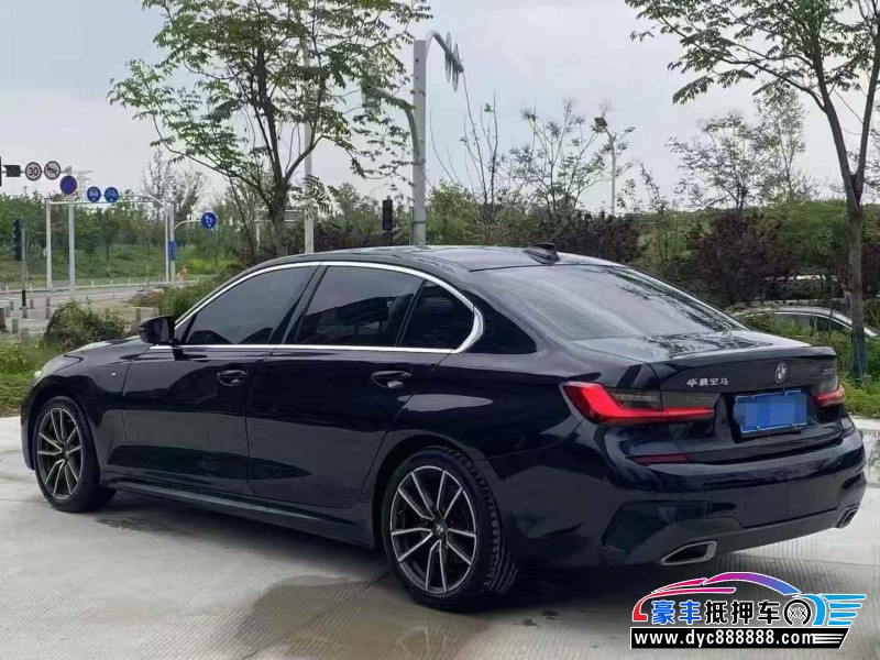 22年宝马3系轿车抵押车出售
