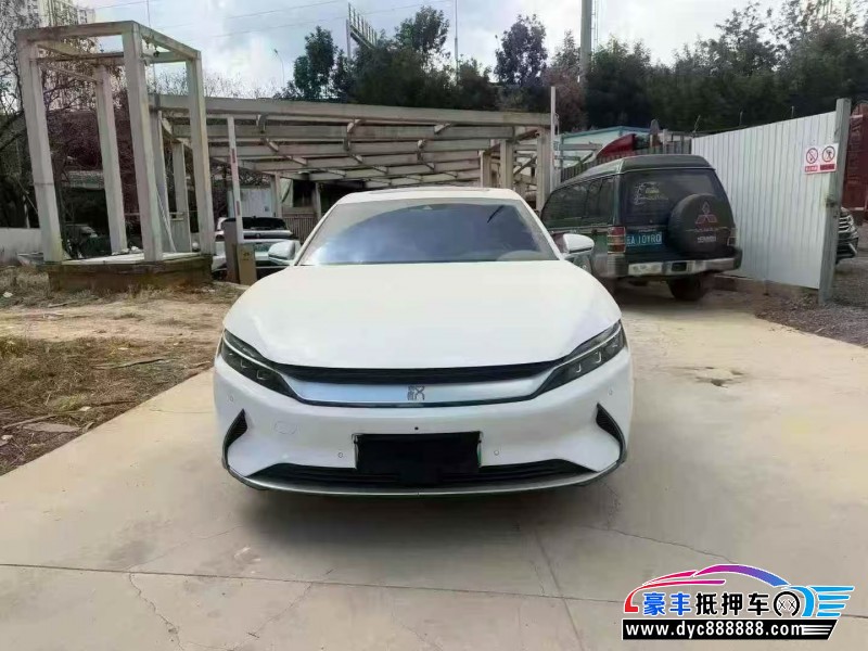 抵押车出售23年比亚迪汉轿车