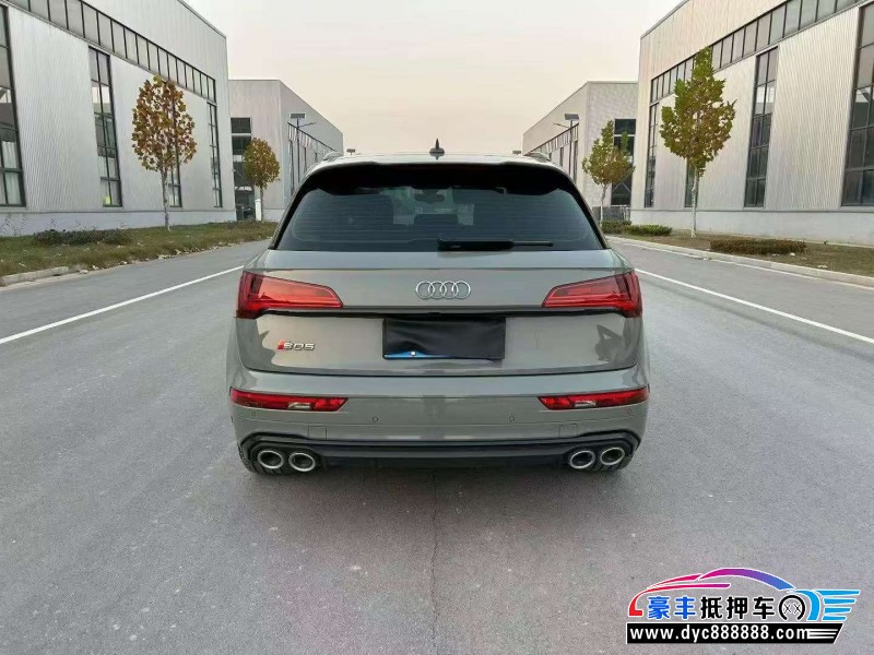 23年奥迪SQ5轿车抵押车出售