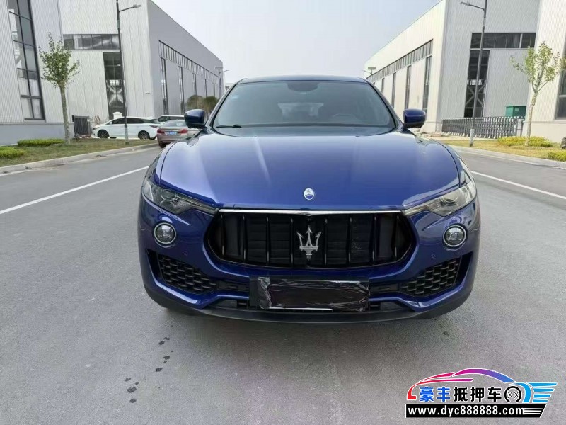 抵押车出售19年玛莎拉蒂莱万特轿车