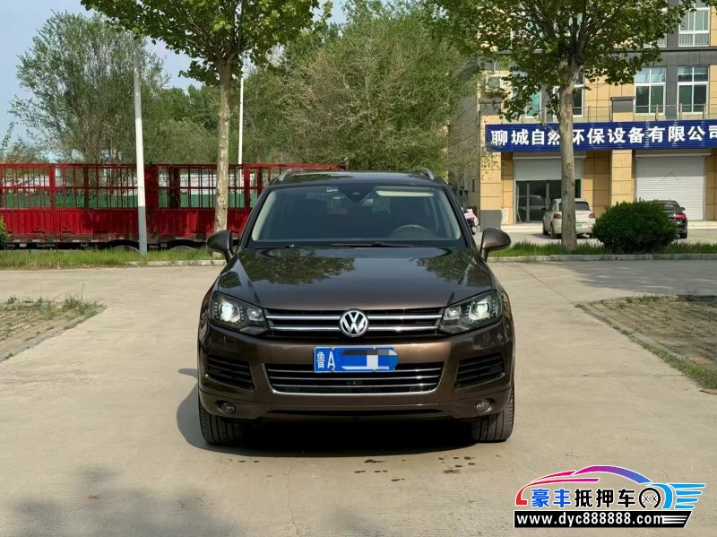 抵押车出售12年大众途锐轿车