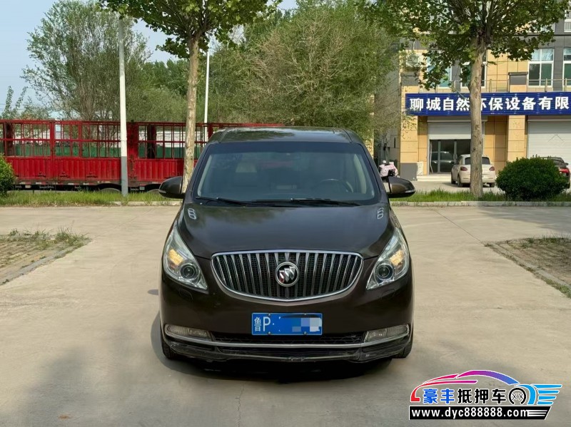 抵押车出售15年别克GL8轿车