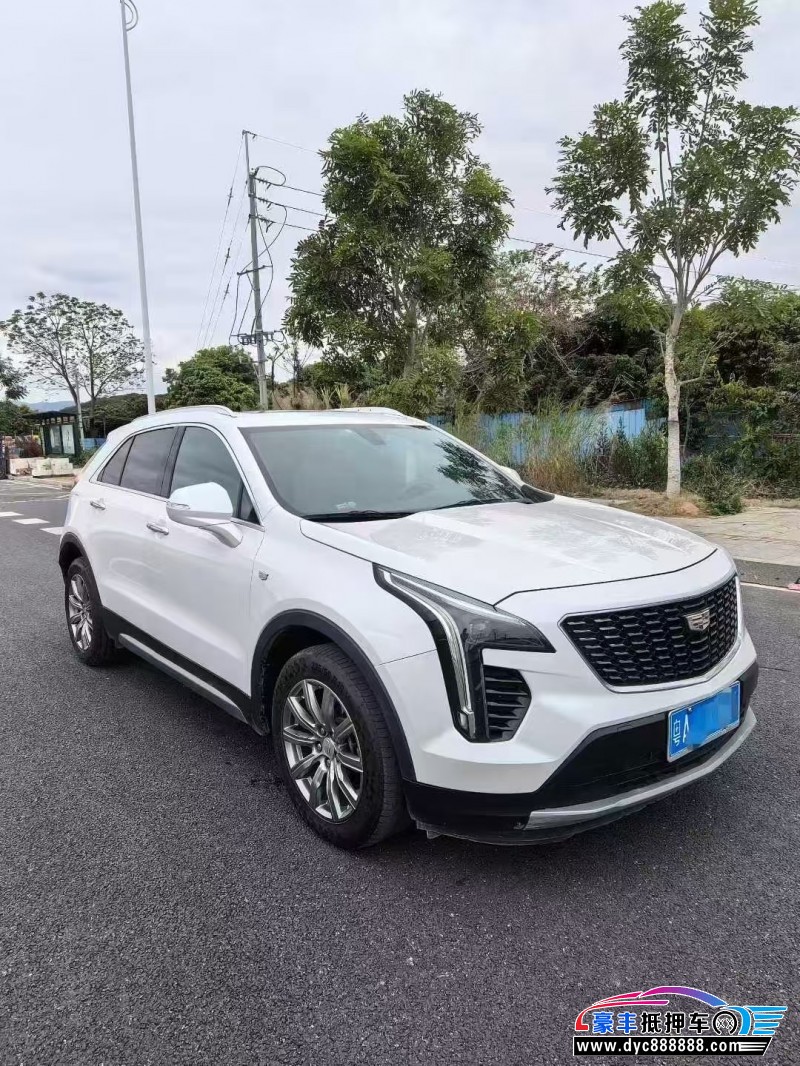 18年凯迪拉克XT4轿车抵押车出售